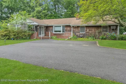 832 Route 34, Matawan, NJ 07747