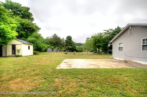 706 E Chanese Ln, Galloway, NJ 08205 photo 13