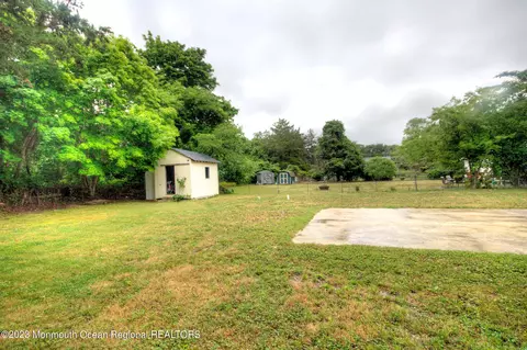 706 E Chanese Ln, Galloway, NJ 08205 photo 14