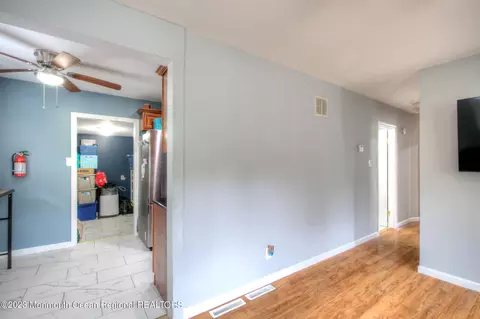 706 E Chanese Ln, Galloway, NJ 08205 photo 6