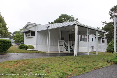 63 Eagle Dr, Whiting, NJ 08759 photo 27