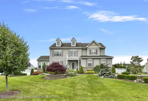 12 Bellagio Rd, Jackson, NJ 08527