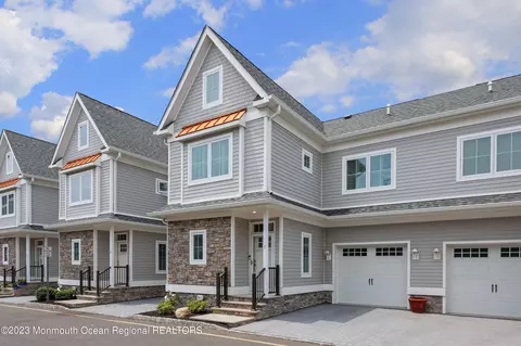 1125 Arnold Ave #7, Point Pleasant, NJ 08742