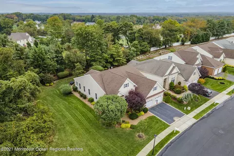 62 Turnberry Dr, Monroe, NJ 08831