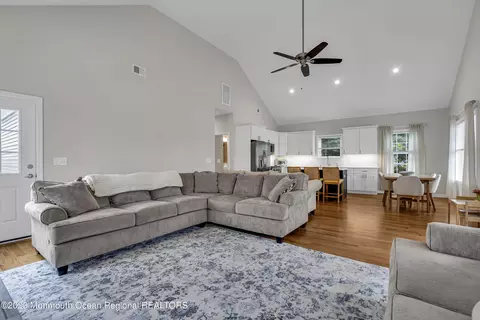 538 E Bayview Ave, Ocean Gate, NJ 08740 photo 12