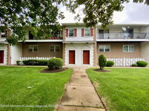 3401 Bridge Ave #32, Point Pleasant, NJ 08742
