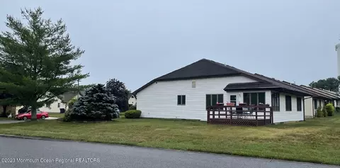 16 Elm Rd #9, Stafford, NJ 08050