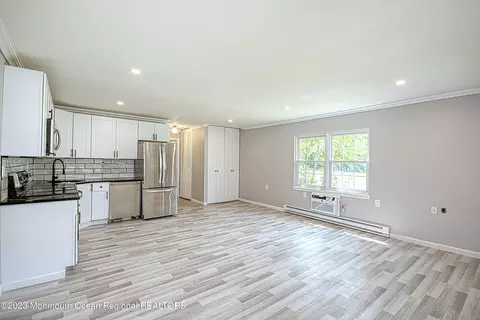 218 Buckingham Ct #F, Lakewood, NJ 08701