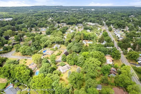15 Acker Dr, Middletown, NJ 07748 photo 25