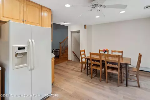 15 Acker Dr, Middletown, NJ 07748 photo 9