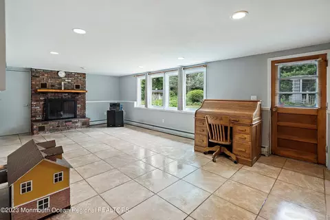 15 Acker Dr, Middletown, NJ 07748 photo 15