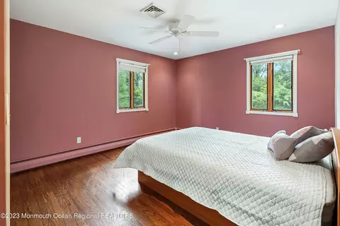 15 Acker Dr, Middletown, NJ 07748 photo 17