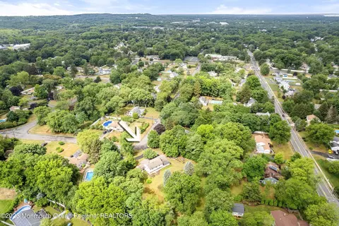 15 Acker Dr, Middletown, NJ 07748 photo 24