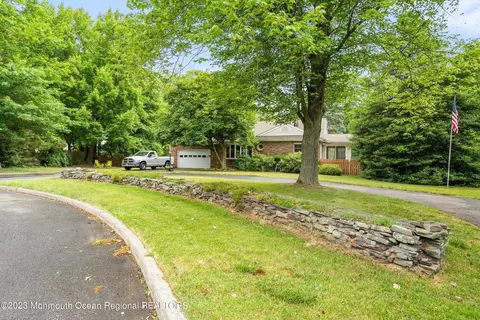 15 Acker Dr, Middletown, NJ 07748 photo 36