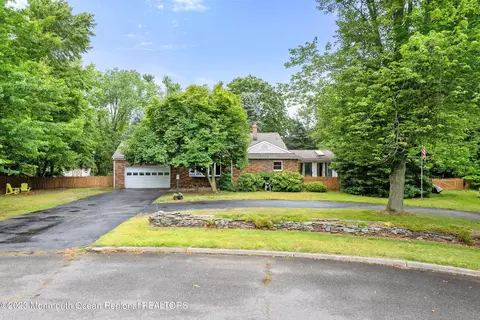 15 Acker Dr, Middletown, NJ 07748 photo 37