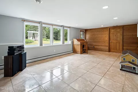 15 Acker Dr, Middletown, NJ 07748 photo 14