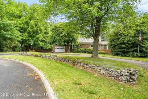 15 Acker Dr, Middletown, NJ 07748 photo 35