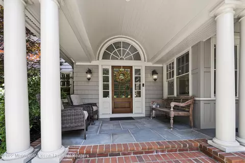25 Old Phalanx Rd, Lincroft, NJ 07738