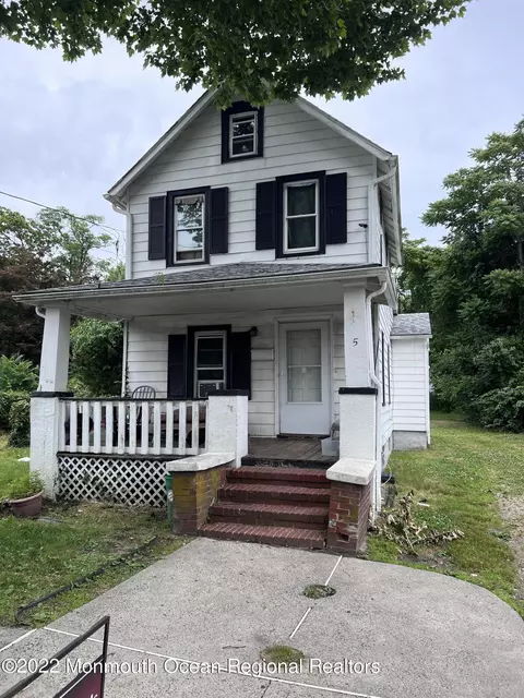 5 George St, Neptune City, NJ 07753