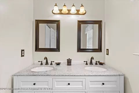 111 Atrium Dr, Brick, NJ 08723 photo 23