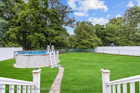 111 Atrium Dr, Brick, NJ 08723 photo 37