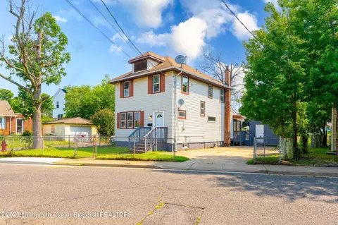 46 Forest Ave, Keansburg, NJ 07734