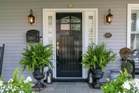 28 Lafayette St, Rumson, NJ 07760 photo 4