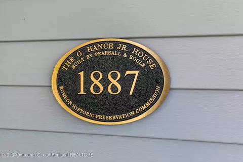 28 Lafayette St, Rumson, NJ 07760 photo 2
