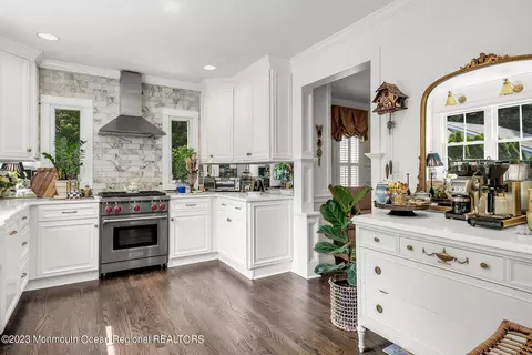28 Lafayette St, Rumson, NJ 07760 photo 17