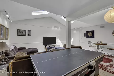 18 Old Bridge Dr, Howell, NJ 07731 photo 12