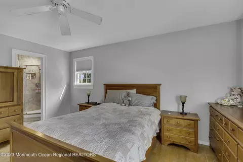 18 Old Bridge Dr, Howell, NJ 07731 photo 31