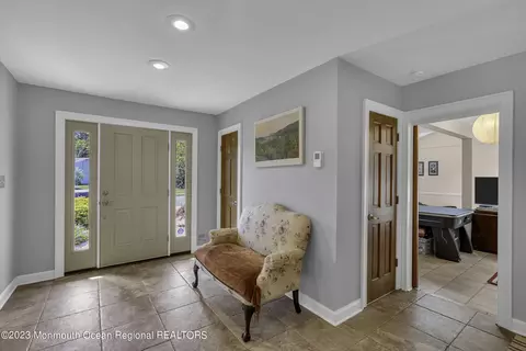 18 Old Bridge Dr, Howell, NJ 07731 photo 5