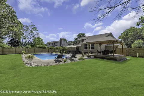 18 Old Bridge Dr, Howell, NJ 07731 photo 48
