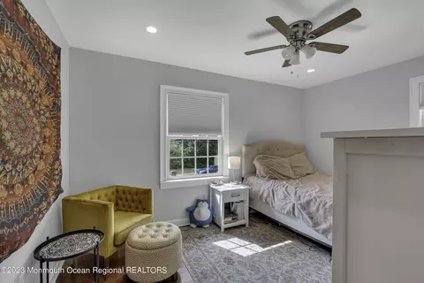 18 Old Bridge Dr, Howell, NJ 07731 photo 38