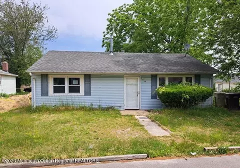 55 2nd Ave, Toms River, NJ 08757