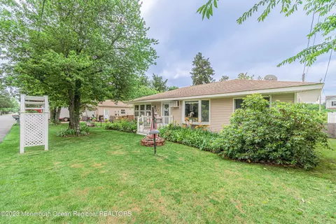 64 Adriatic, Waretown, NJ 08758 photo 3