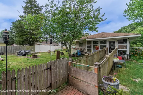 64 Adriatic, Waretown, NJ 08758 photo 19