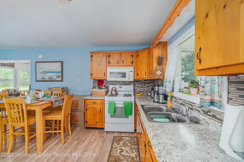 64 Adriatic, Waretown, NJ 08758 photo 11