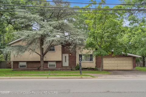 1195 W County Line Rd, Lakewood, NJ 08701