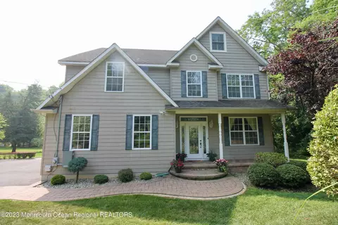74 Red Valley Rd, Millstone, NJ 08510