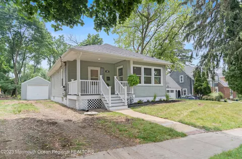 91 Locust Ave, Red Bank, NJ 07701