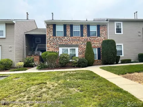6 Lindsey Cir #6, Old Bridge, NJ 08857