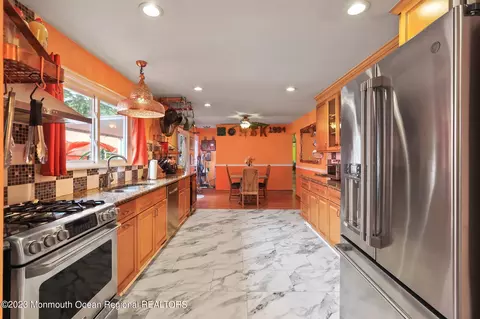 381 Colt Pl, Manchester, NJ 08759