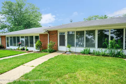 876 Balmoral Ct # c, Lakewood, NJ 08701