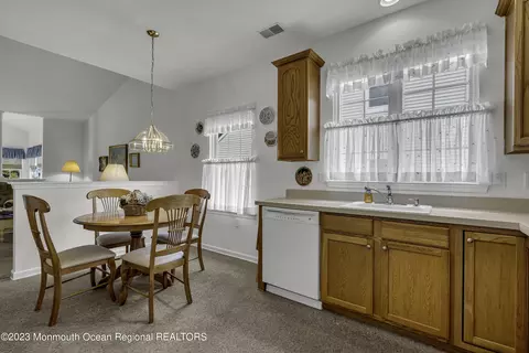 12 Lavallette Ln, Waretown, NJ 08758 photo 13