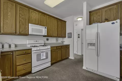 12 Lavallette Ln, Waretown, NJ 08758 photo 14