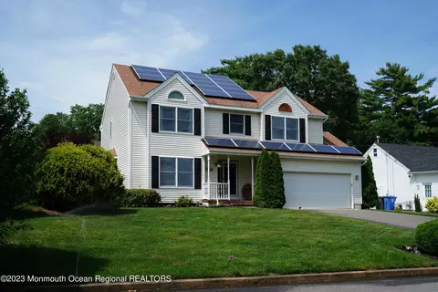1006 Midship Ave, Manahawkin, NJ 08050