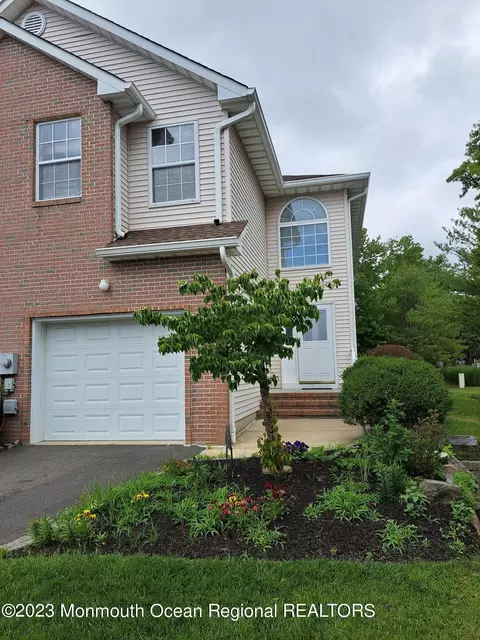 64 Village Pl, Neptune City, NJ 07753