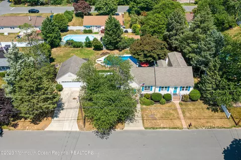 2910 Roosevelt St, Wall, NJ 07719