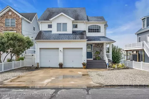 264 Butler Blvd, Bayville, NJ 08721 photo 4